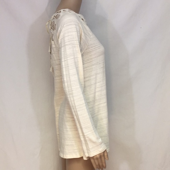 Lela Sky Top size small - Picture 4 of 8